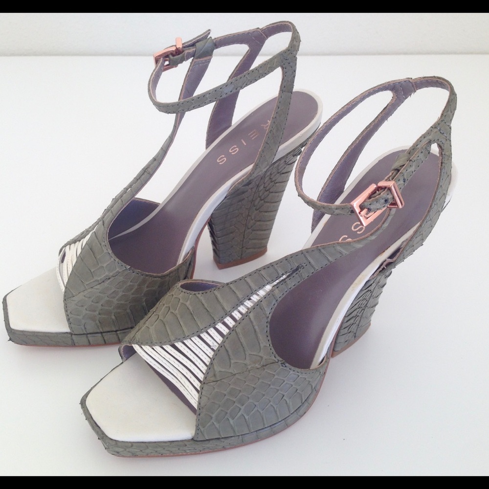 Reiss Pumps Wedge Sz 37/ 7 Green White Snake